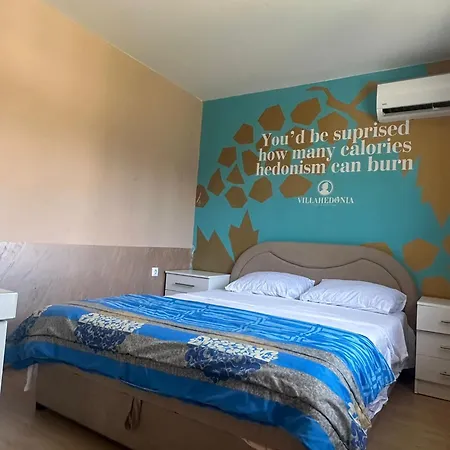Villa Hedonia *